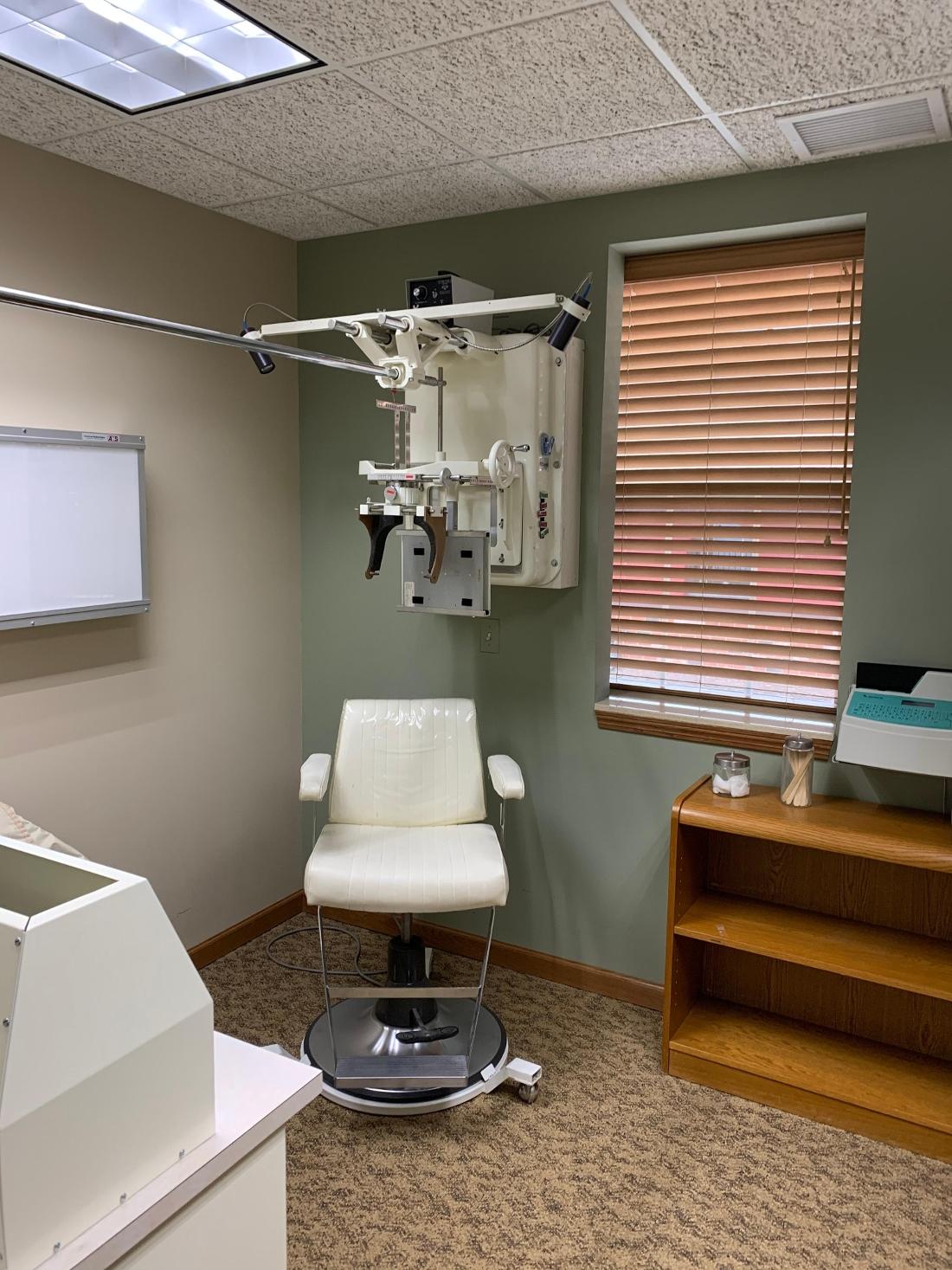 Comfortable treatment room in palatine dental office