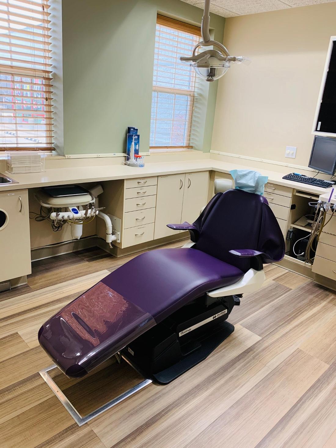 dental chair at Palatine Complete Dental